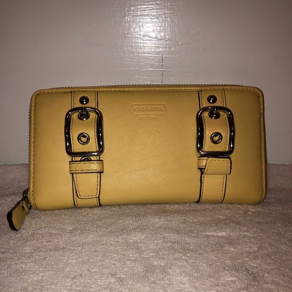 Coach Handbags - Coach Wallet Coach Handbags - Coach Wallet